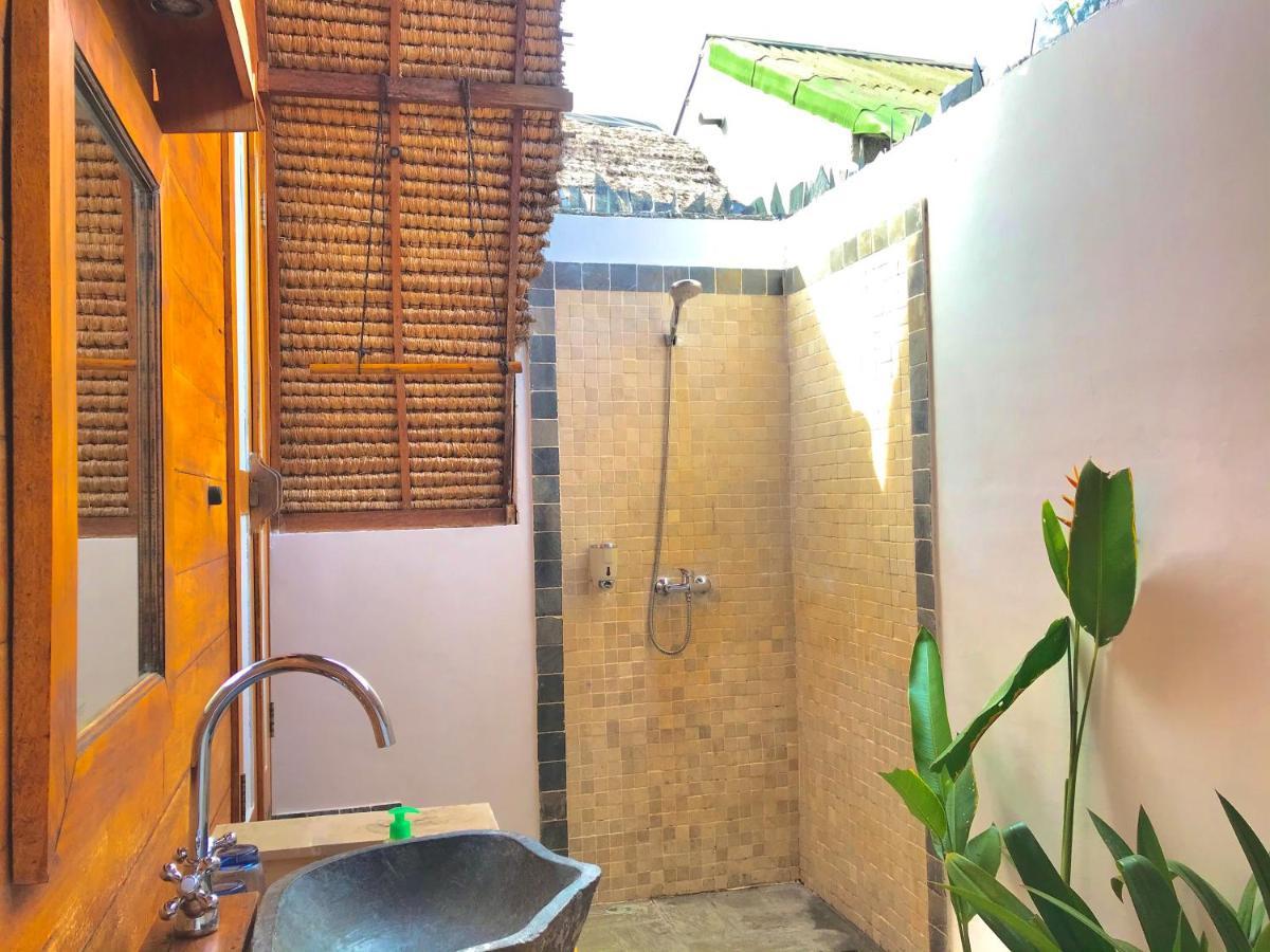Cotton Tree Cottages Gili Trawangan Eksteriør billede